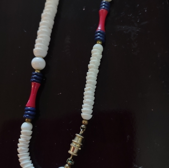 Vintage women's necklace - Picture 2 of 2